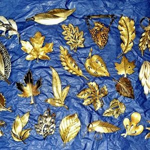 Lot of brooch pins estate collection Kirk's folly coro bsk Sarah cov